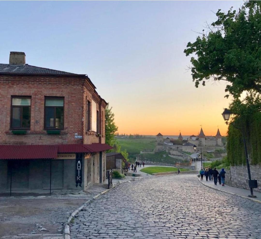 Апартаменти в Старому місті Каменец-Подольский Экстерьер фото